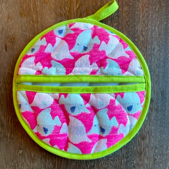 Anthropologie- Sonrisa Potholder - Picture 2 of 6